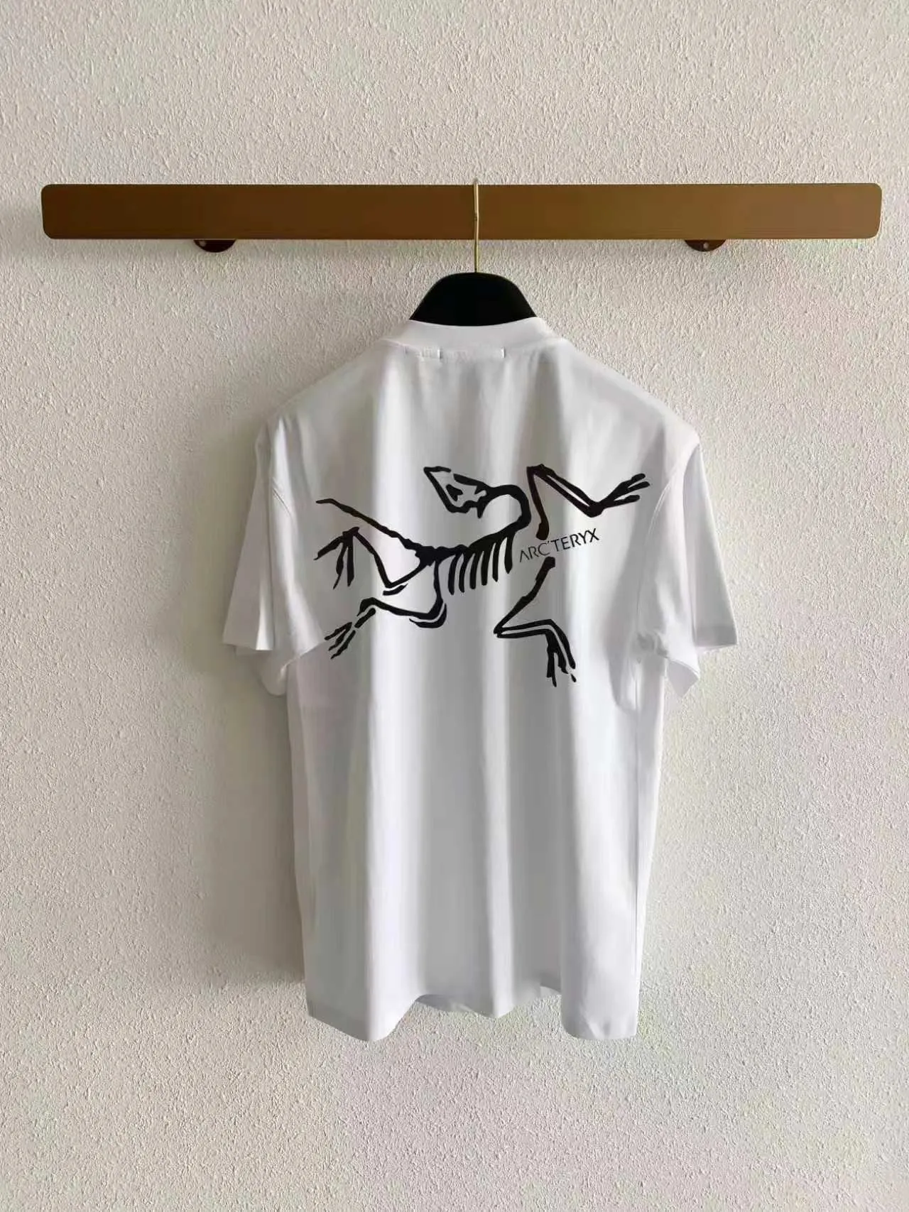 Arc’ter/ logo + New Arrival ， ， ， ， T Same Style。 :Black White Blue Gray Size:S（90-130 ） M（125-140 ） L（135-160 ） XL（160-180 ） XXL（180 ）